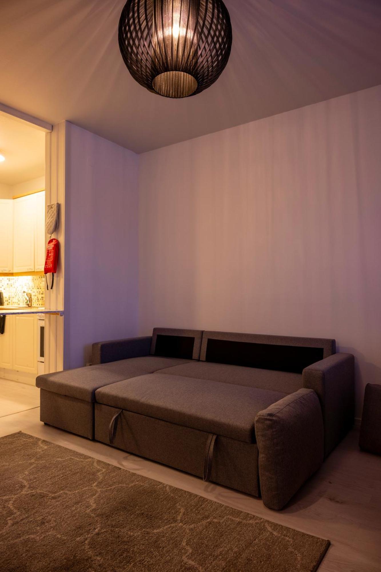 Cozy Apartment By The Sea 2 Rooms Free Private Parking เกมี ภายนอก รูปภาพ